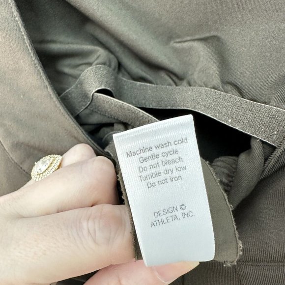 Athleta Active Workout Racerback Built In Bra Tank Top Brown Size 34C - Picture 9 of 9